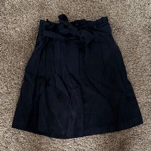 Simply Vera Vera Wang Black Dress Shorts Small